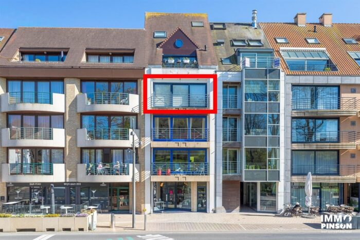 Centraal gelegen zonnig appartement met prachtig zicht op de Kykhill  te koop in De Panne - Immo Pinson